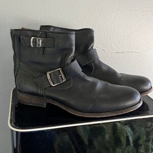 FRYE Tyler Engineer Black Low Leather Buckle Booties 8.5